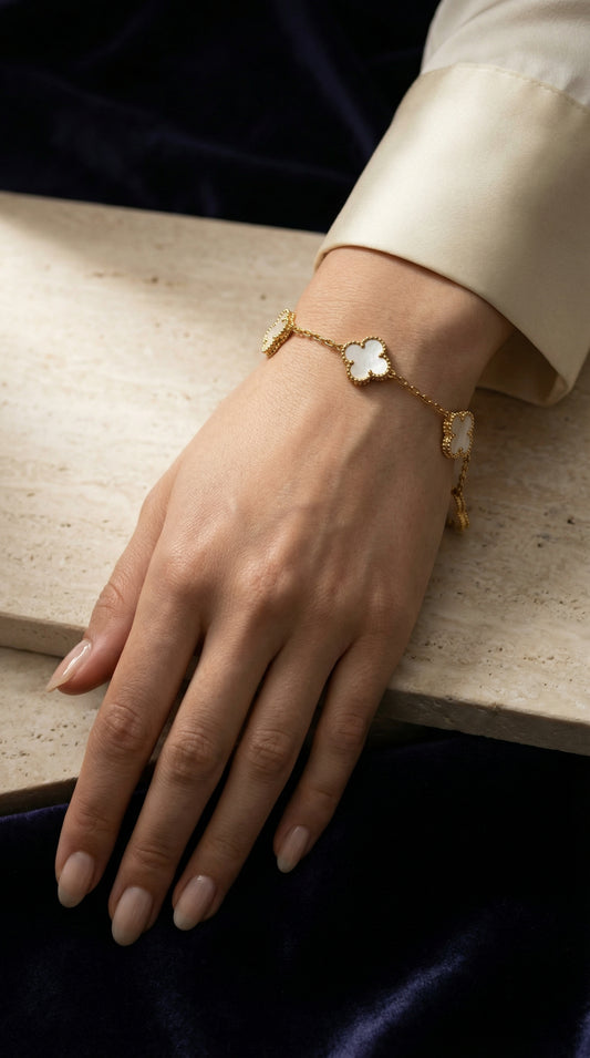Mother of Pearl Clover Bracelet