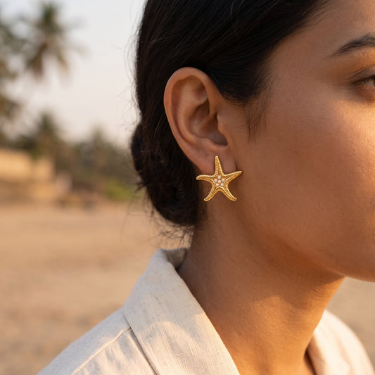 Seastar Pearl Stud Earrings