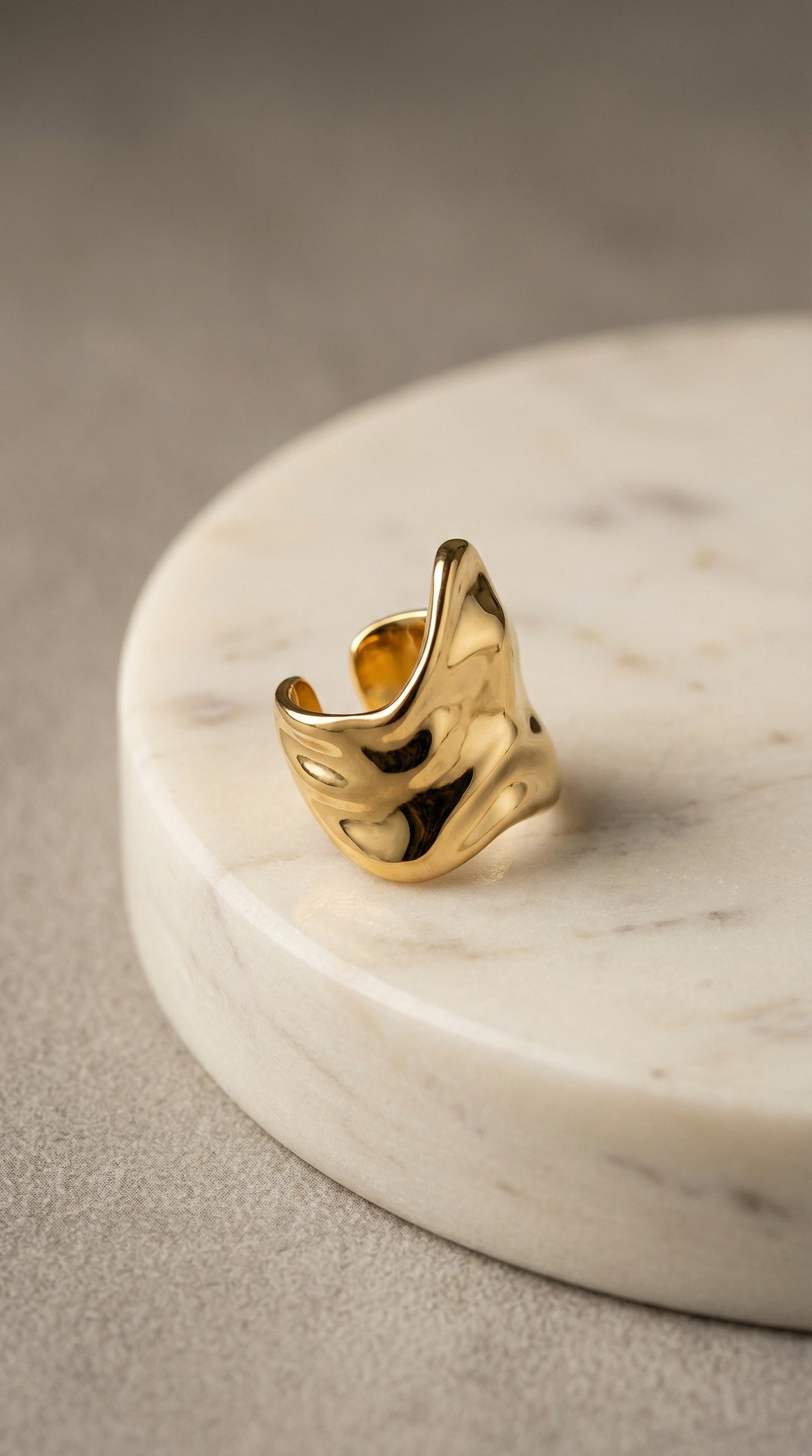 Abstract Sculpted Ear Cuff