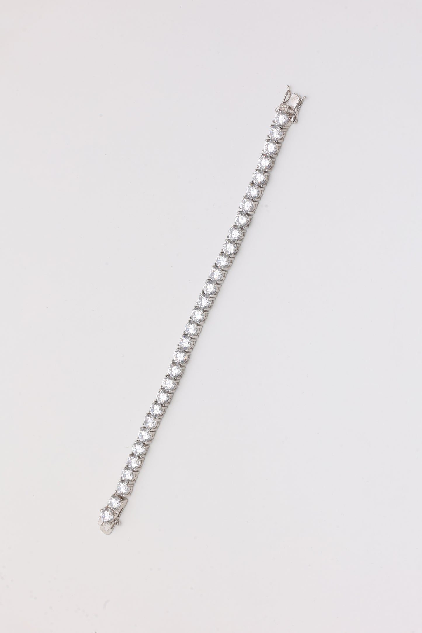 Classic Solitaire Tennis Bracelet