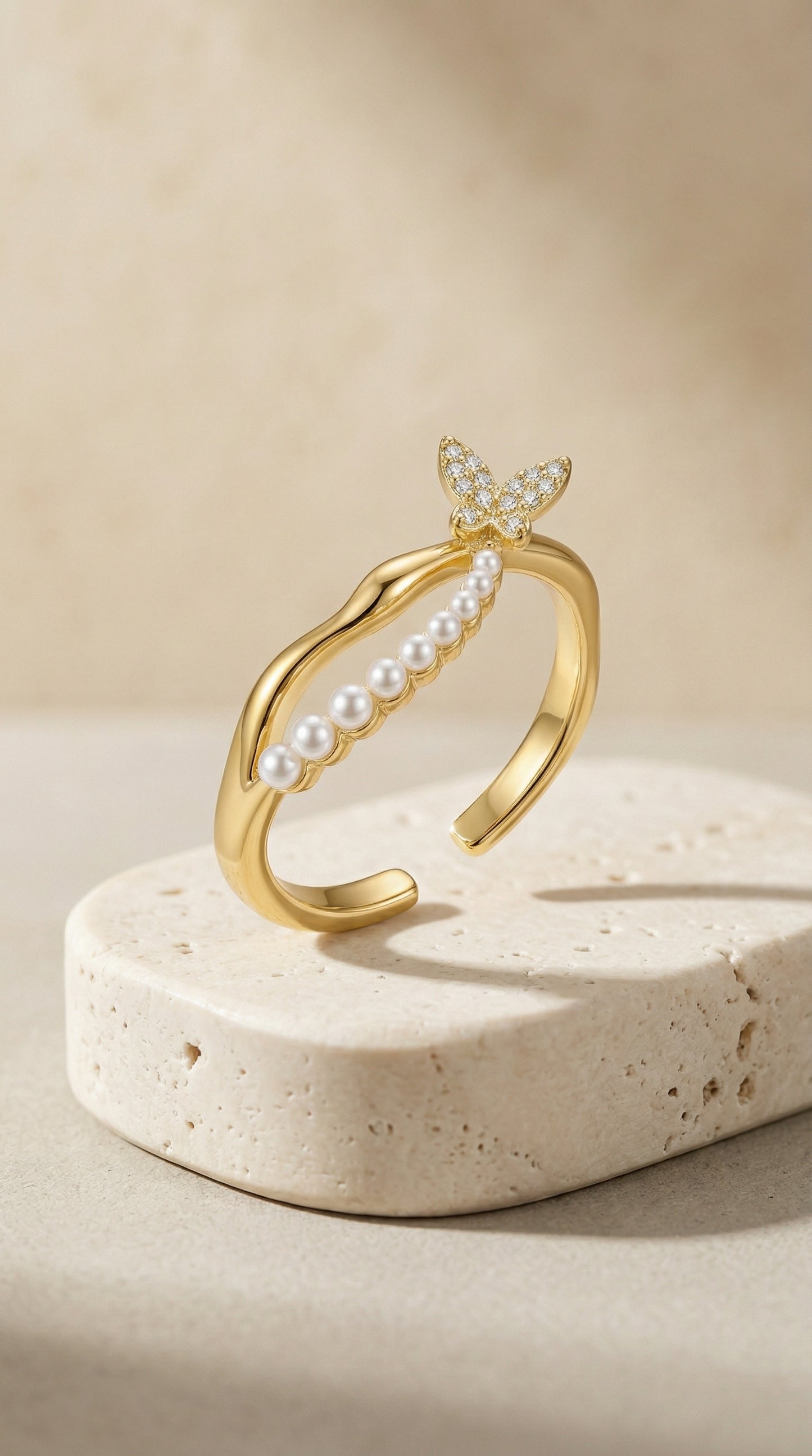 Butterfly & Pearl Ring