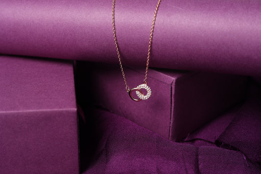 Interlocked Circle Necklace